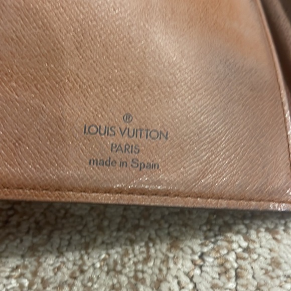 Vintage Authentic Louis Vuitton Wallet/Checkbook Organizer - Picture 3 of 9